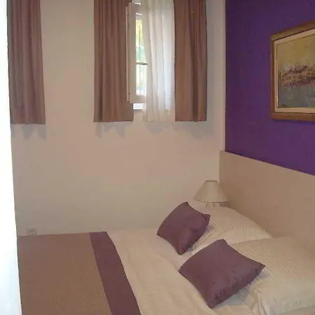 Hotel Filipovic 3*
